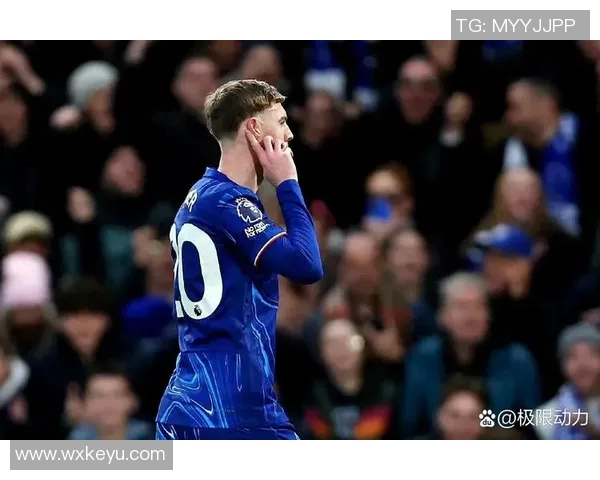 曼城与热刺激战正酣8月20日精彩对决引发球迷热议 曼城与热刺激战正酣8月20日精彩对决引发球迷热议