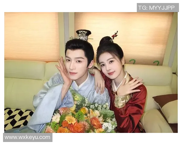 白鹿与足球明星亲密合影视频曝光引发粉丝热议与羡慕 白鹿与足球明星亲密合影视频曝光引发粉丝热议与羡慕